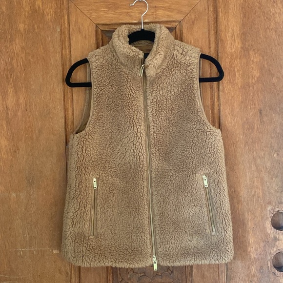 J.Crew faux Sherpa vest camel gold XS pockets two way zip - Picture 2 of 10